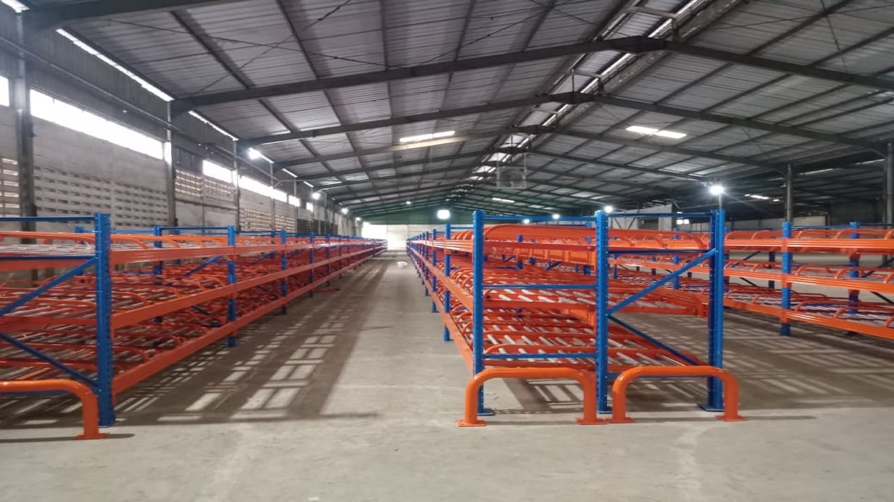 Barrier Bar Rak Gudang: Fungsi, Jenis & Cara Memasangnya