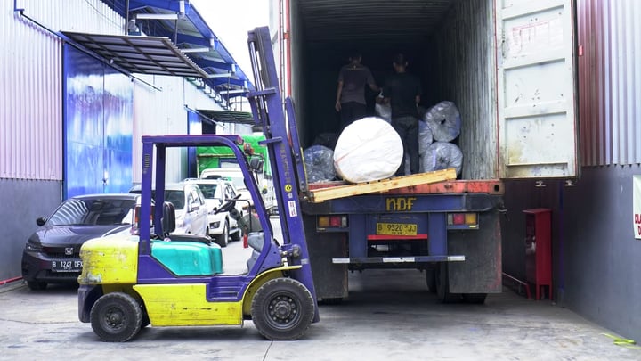 Pengiriman Ekspor Karpet ke Malaysia